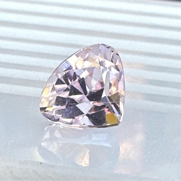 Amazing Pink Color Natural Kunzite 5.00 CT's Pink Kunzite Ring Size - Picture 7 of 17